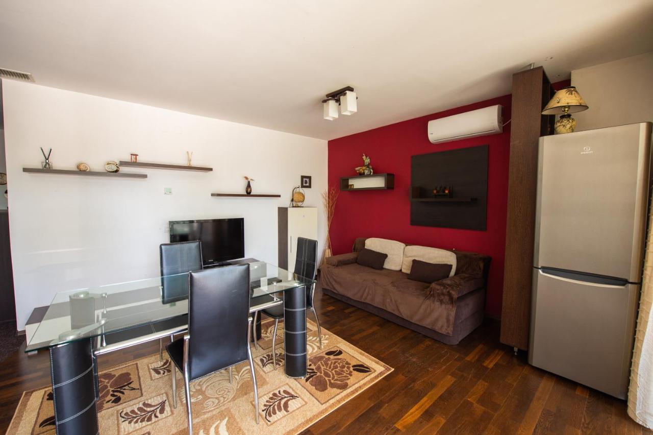 Coralia Luna Park Apartments Mamaia Extérieur photo