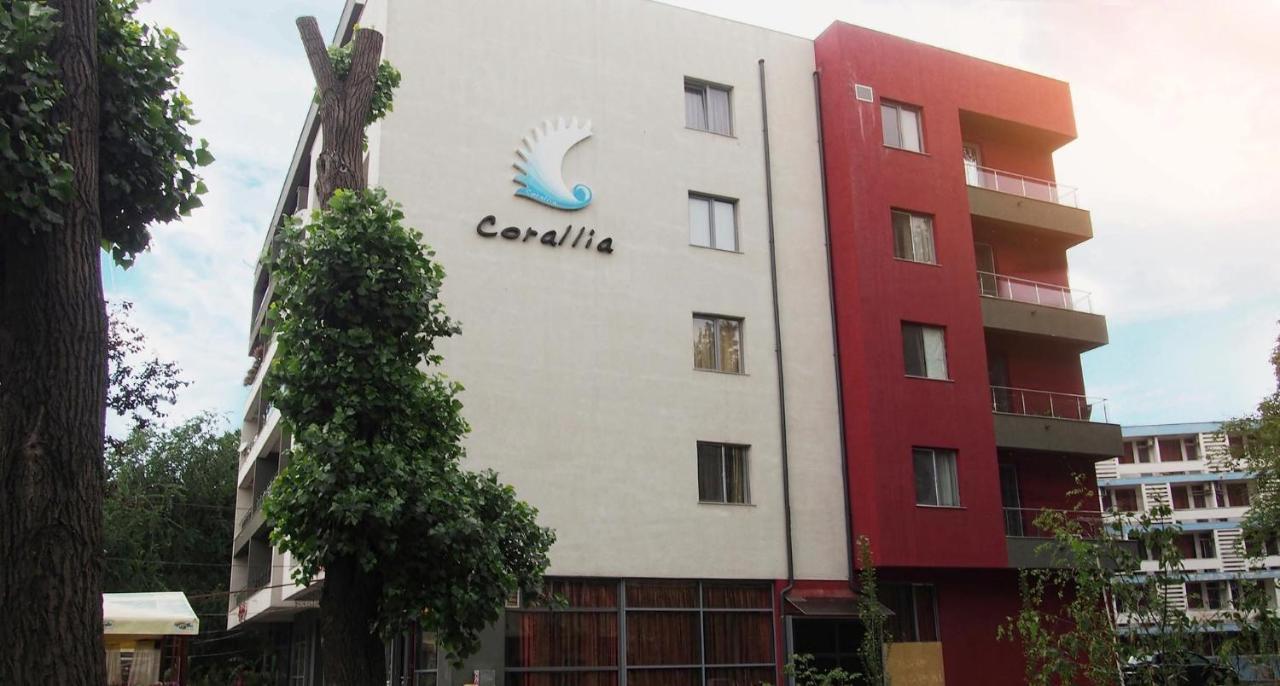 Coralia Luna Park Apartments Mamaia Extérieur photo