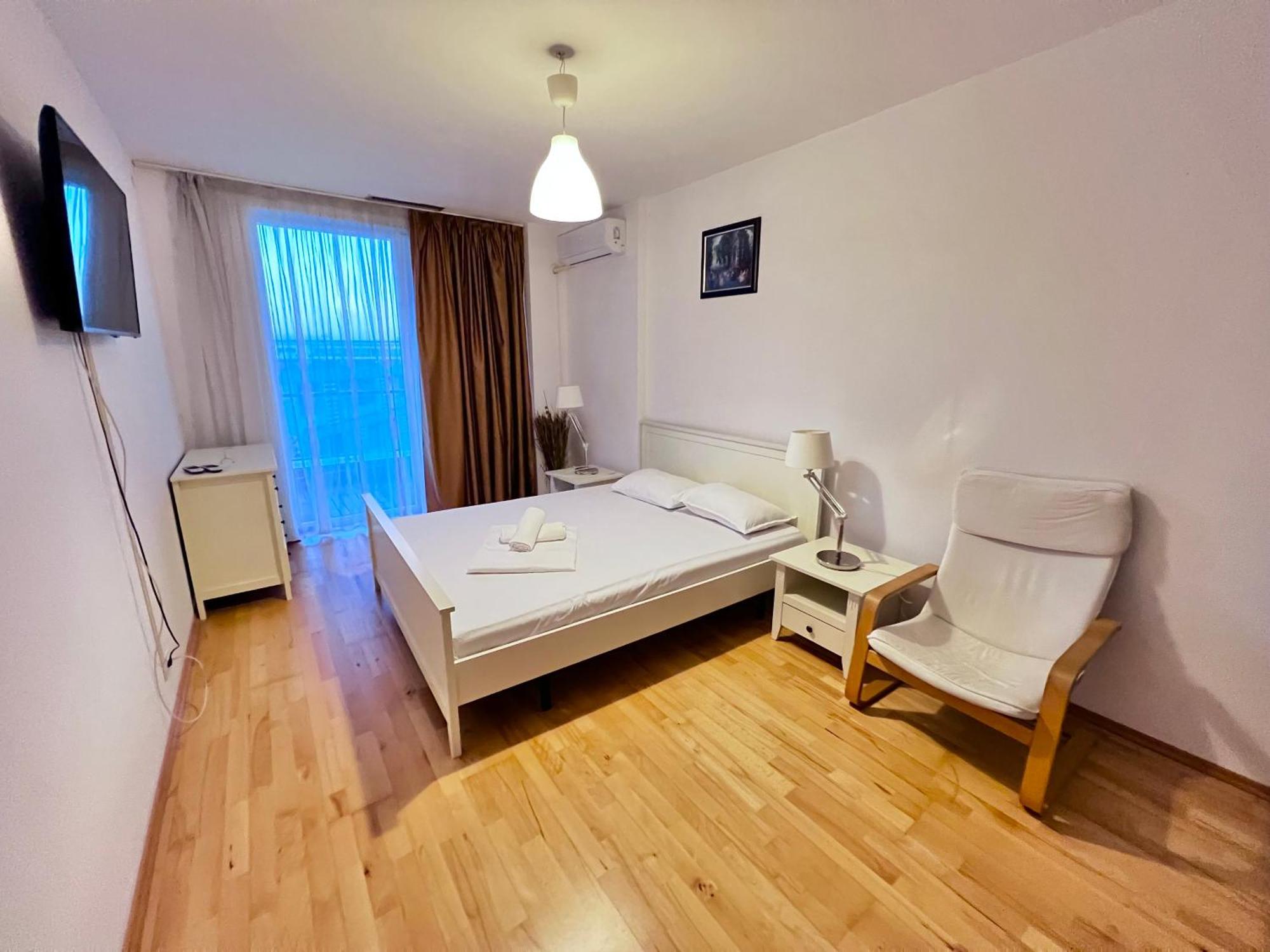 Coralia Luna Park Apartments Mamaia Extérieur photo