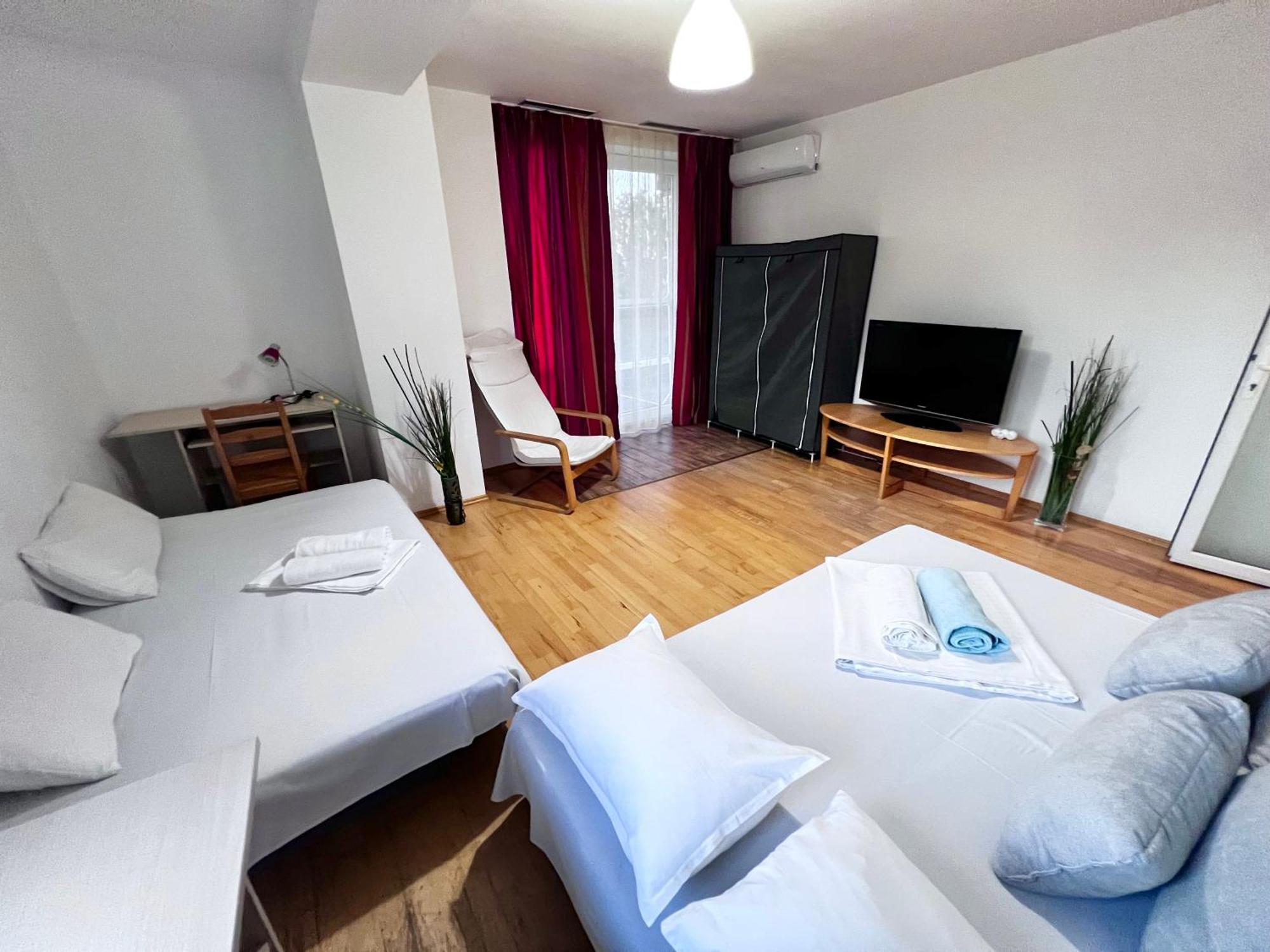 Coralia Luna Park Apartments Mamaia Extérieur photo