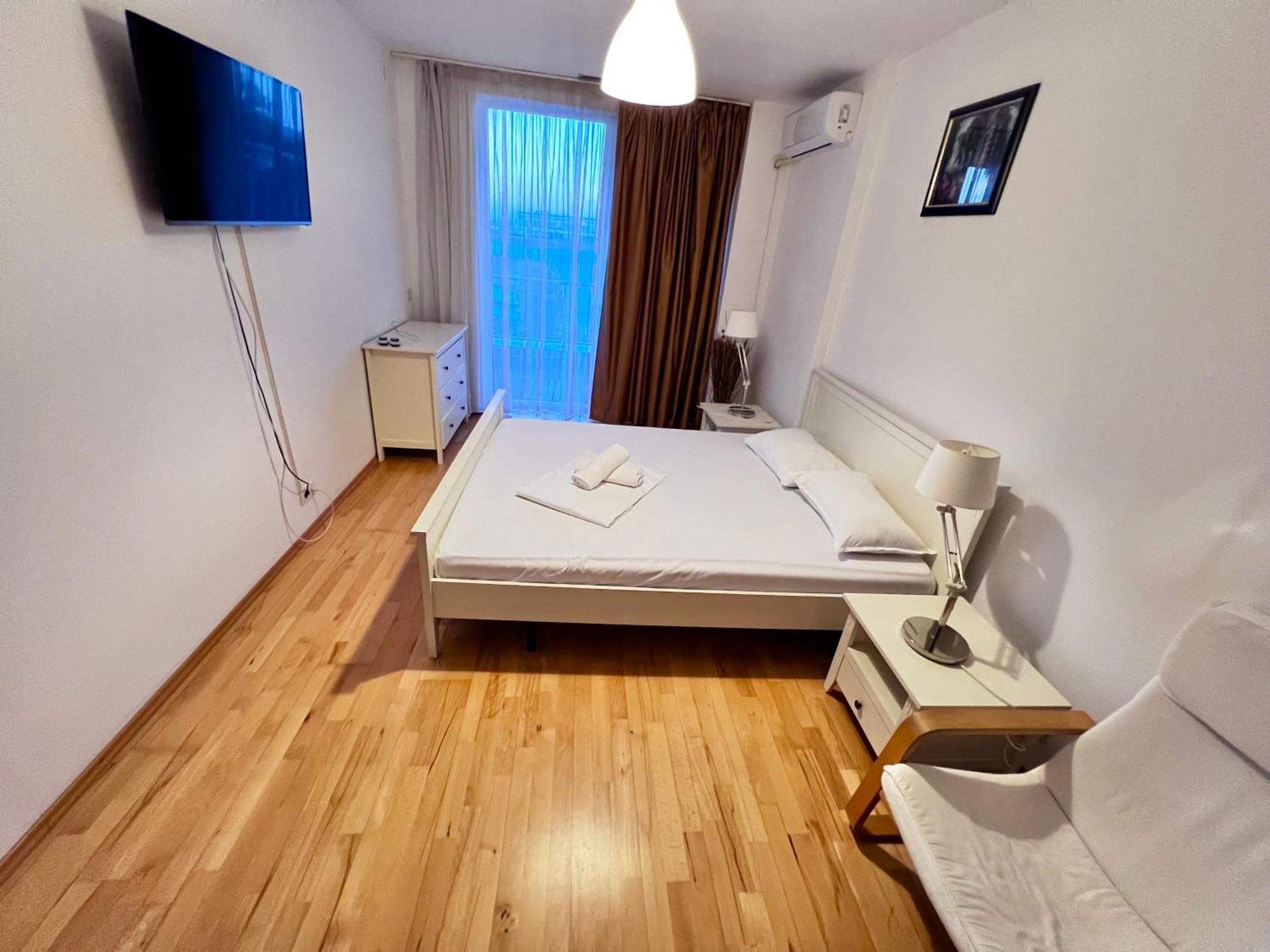 Coralia Luna Park Apartments Mamaia Extérieur photo
