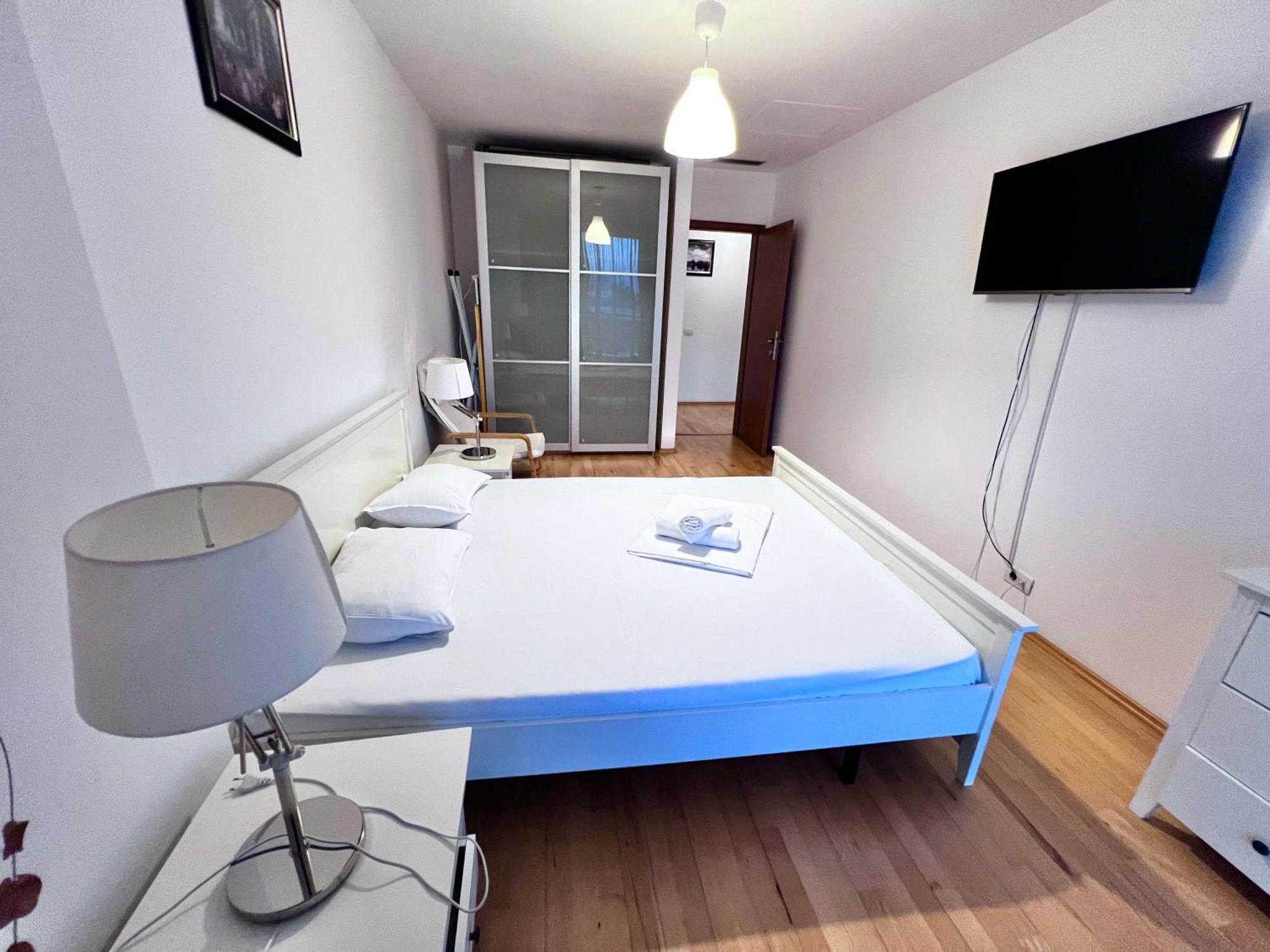 Coralia Luna Park Apartments Mamaia Extérieur photo