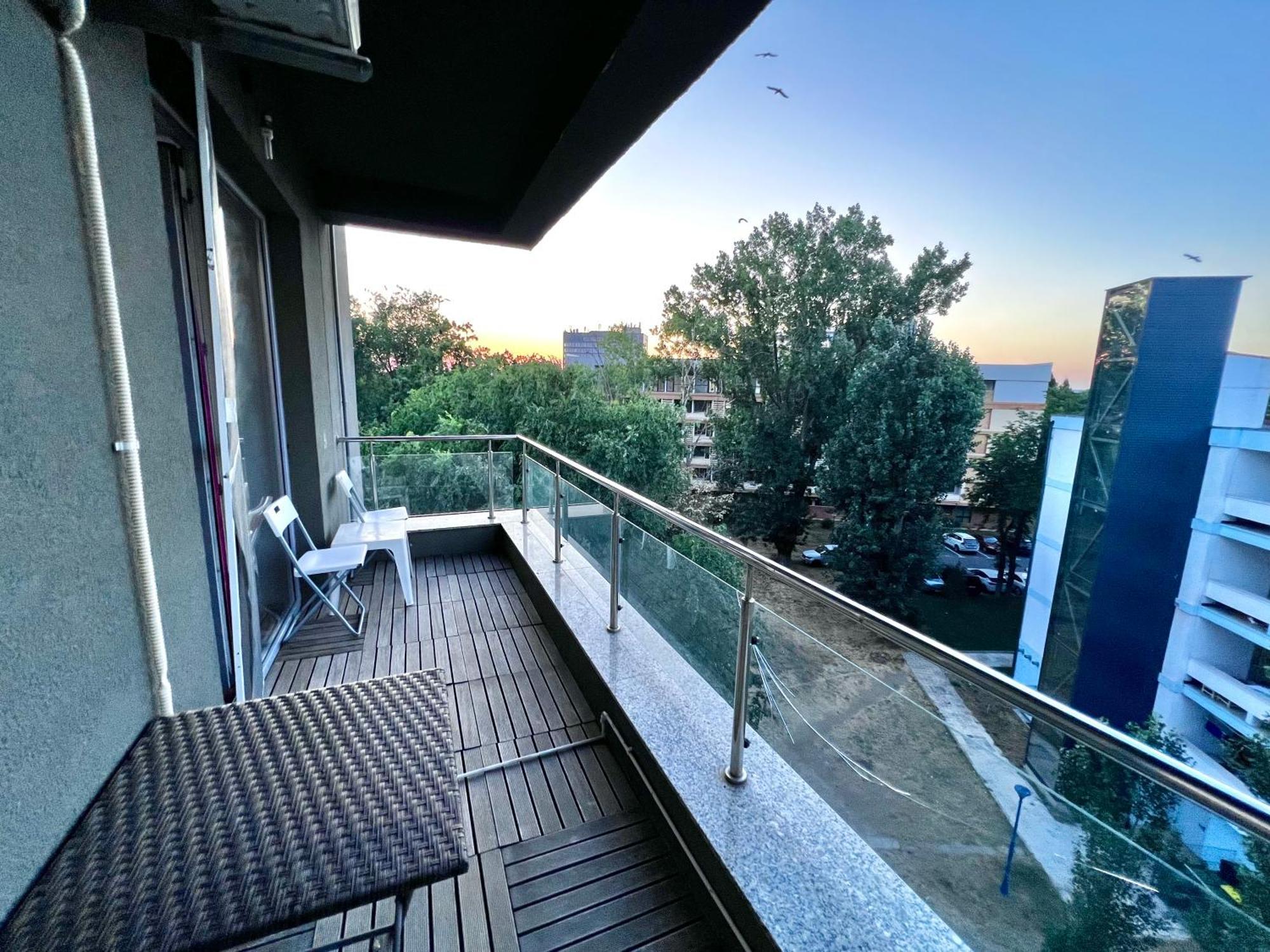 Coralia Luna Park Apartments Mamaia Extérieur photo