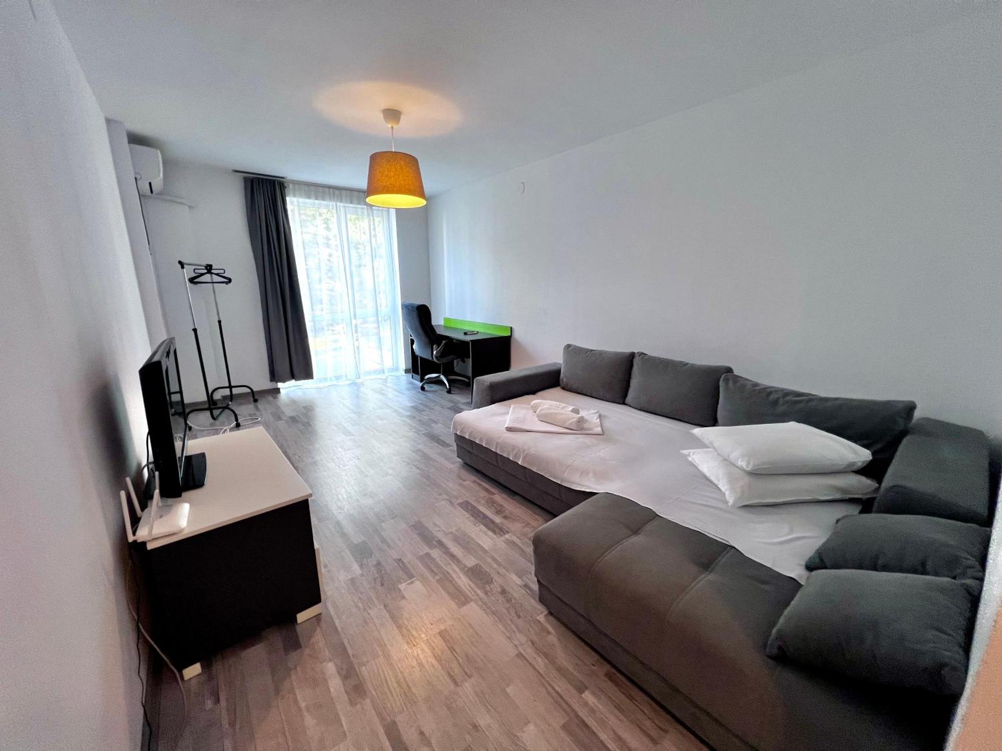 Coralia Luna Park Apartments Mamaia Extérieur photo